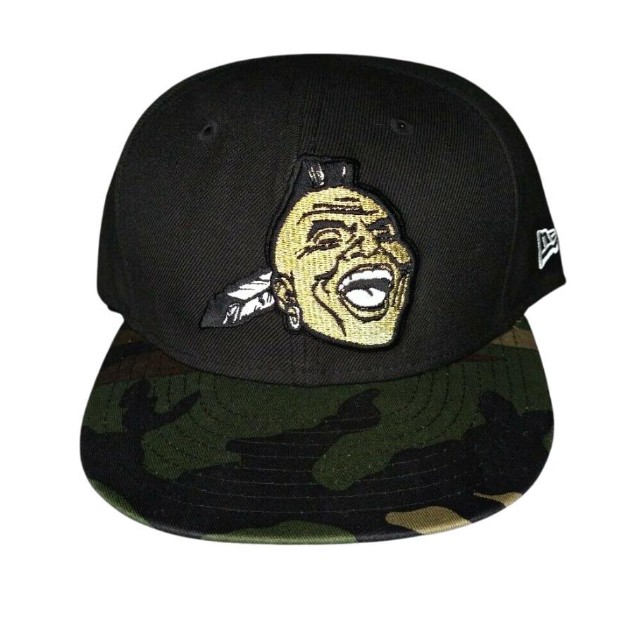 New Era Atlanta Braves Black Chief Noc-A-Homa Camo Undervisor