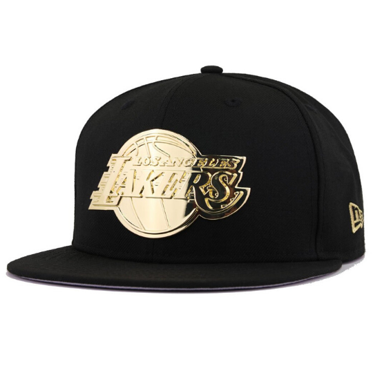 Caps - New Era Metallic Badge 940 Los Angeles Lakers (black)