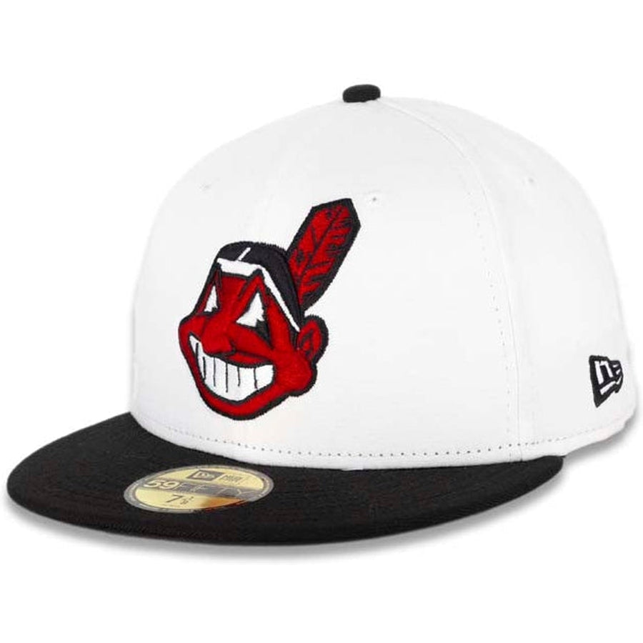 New Era Cleveland Indians White/Black Chief Wahoo 59FIFTY Fitted Hat