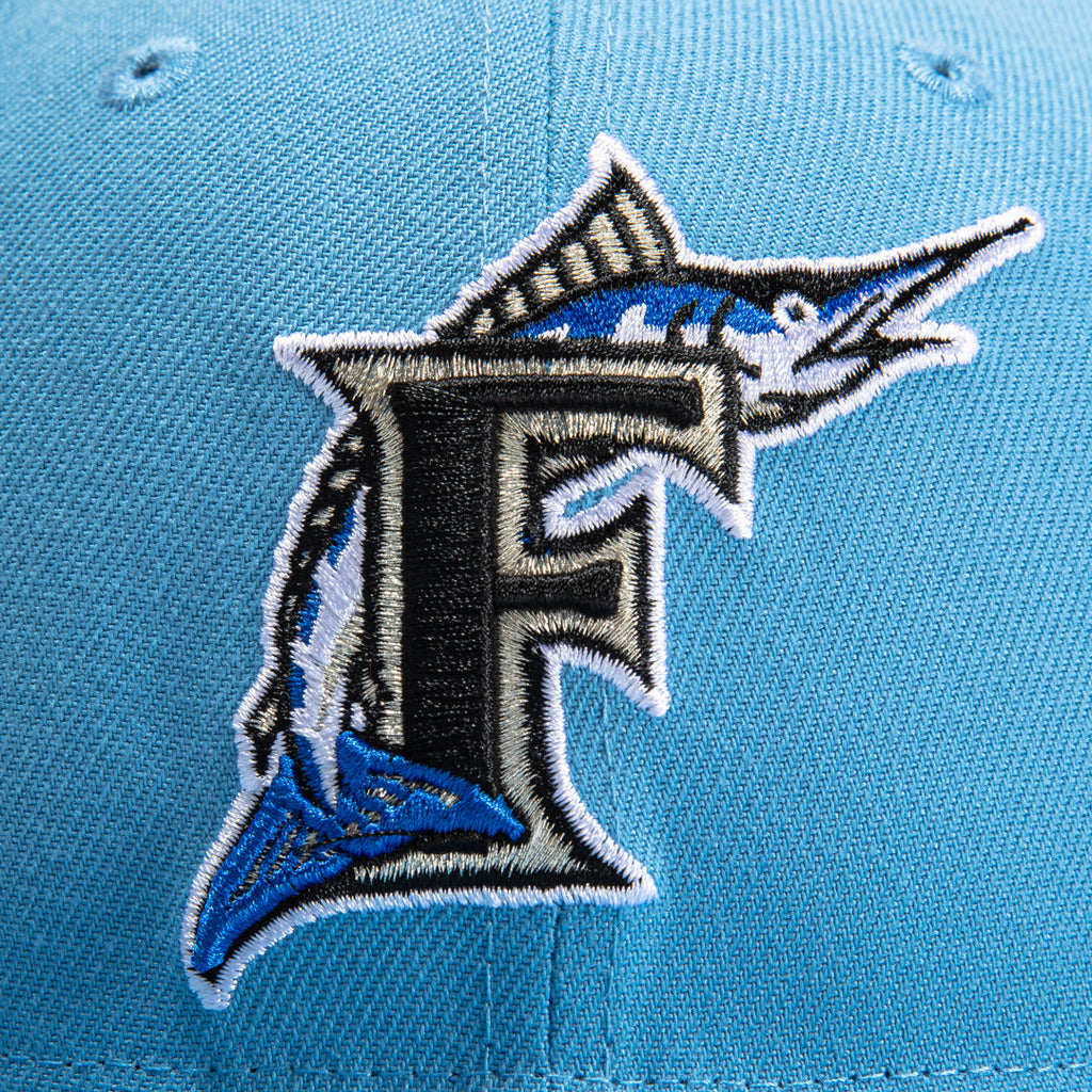 New Era  Iceberg Florida Marlins 10th Anniversary 2022 59FIFTY Fitted Hat