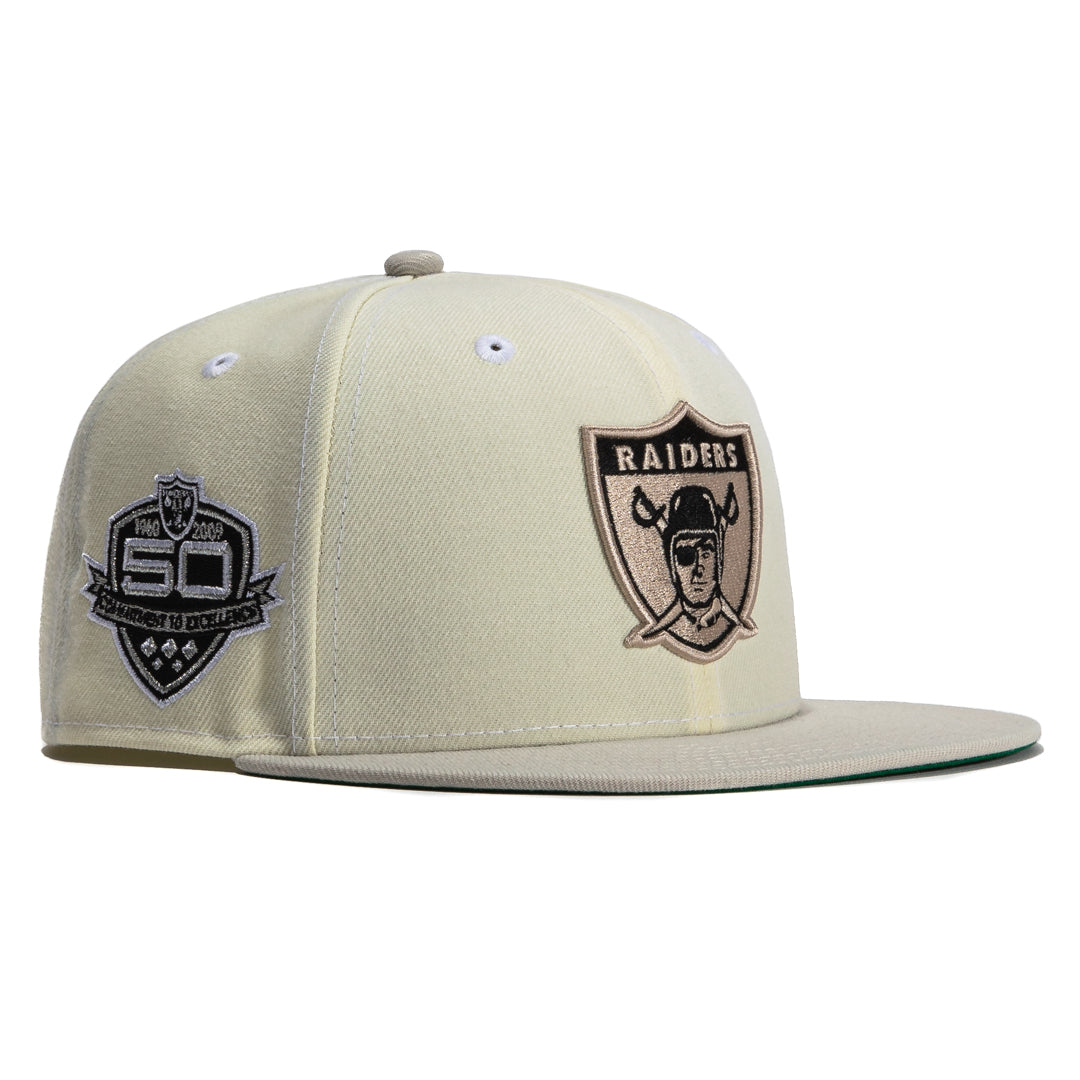 New Era White/Gray Las Vegas Raiders 50th Anniversary Gold Undervisor 59FIFTY Fitted Hat