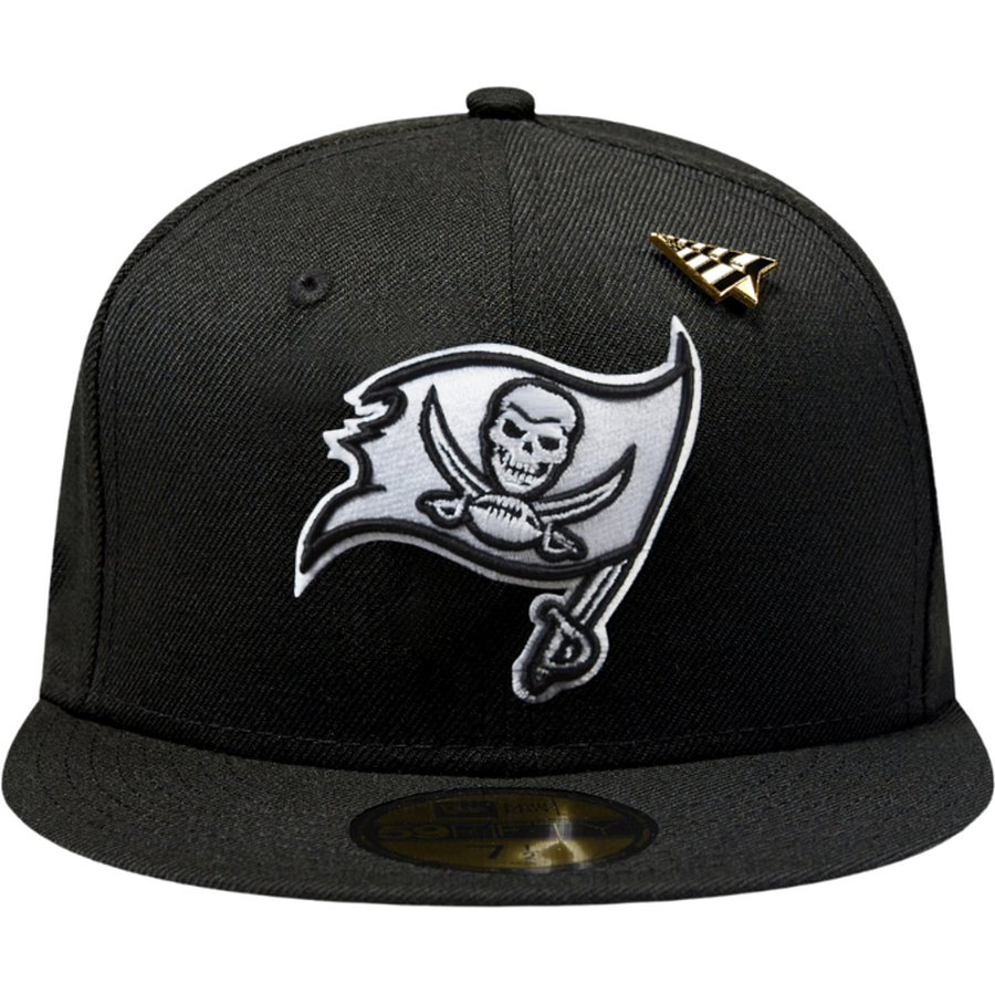 New Era Paper Planes x Tampa Bay Buccaneers 59FIFTY Fitted Hat