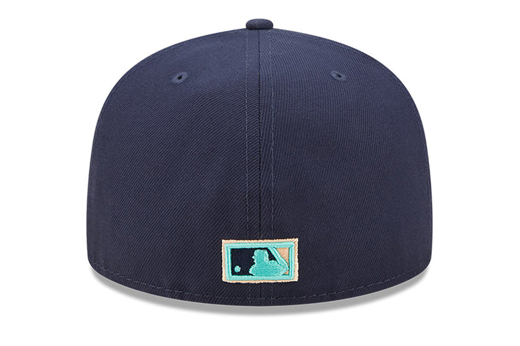 New Era x Lids HD  Atlanta Braves Oceanside Peach 2022 59FIFTY Fitted Cap