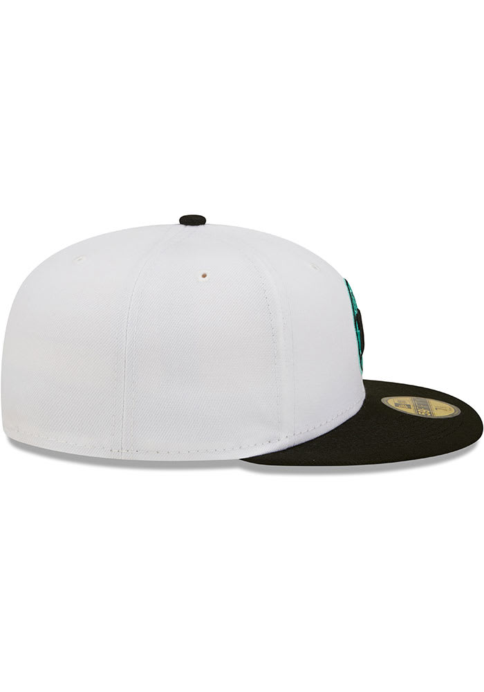 New Era Philadelphia 76ers White/Black Two-Tone Color Pack 59FIFTY Fitted Hat