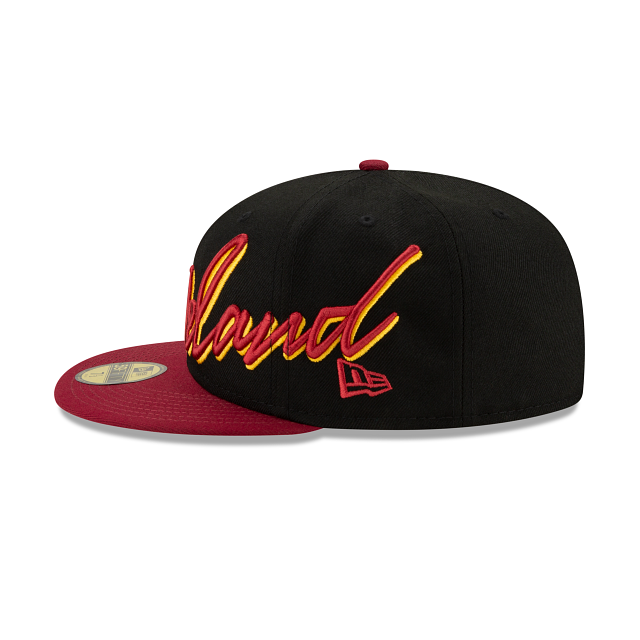 New Era Cleveland Cavaliers Cursive 59FIFTY Fitted Hat