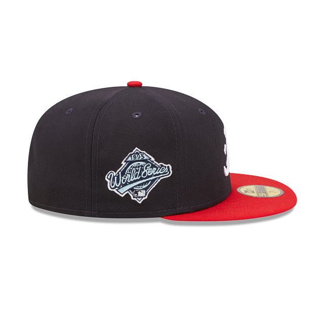 New Era Atlanta Braves Comic Cloud 2022 59FIFTY Fitted Hat