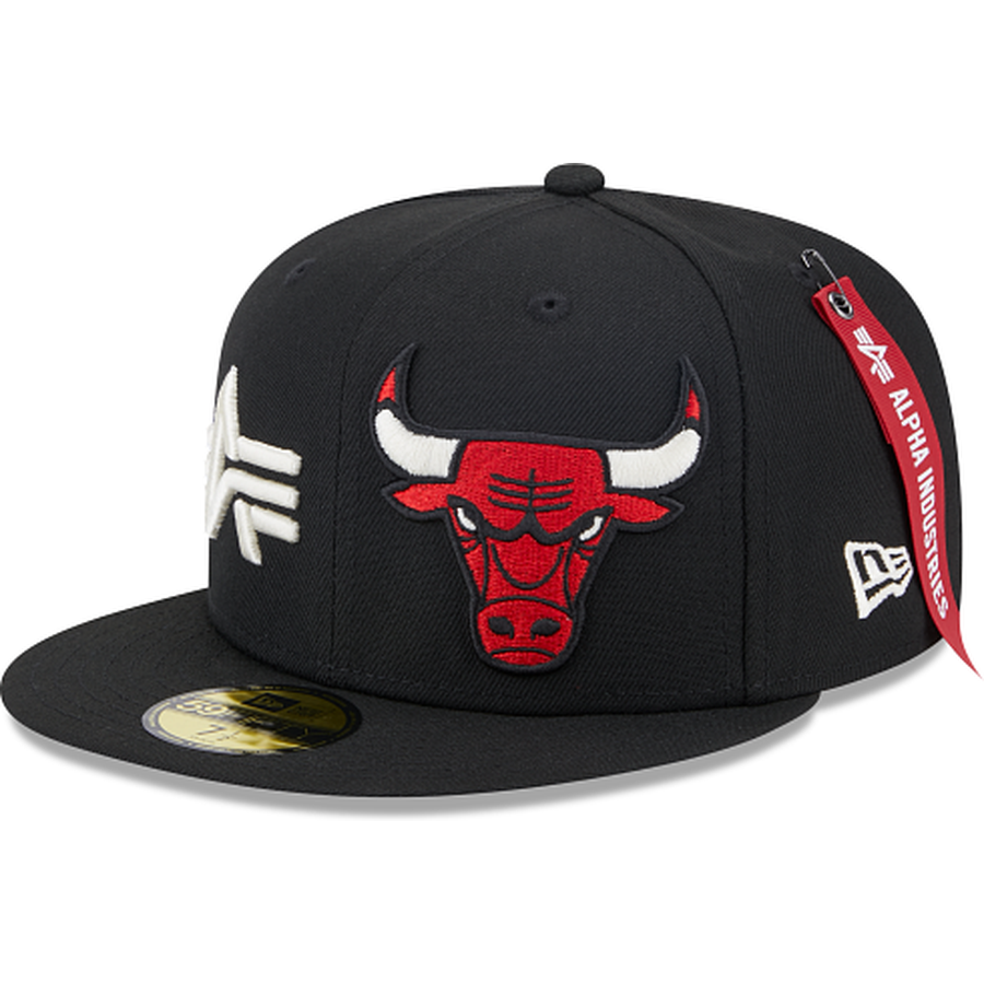 Chicago Bulls HWC FABULOUS Kelly-White Fitted Hat by New Era