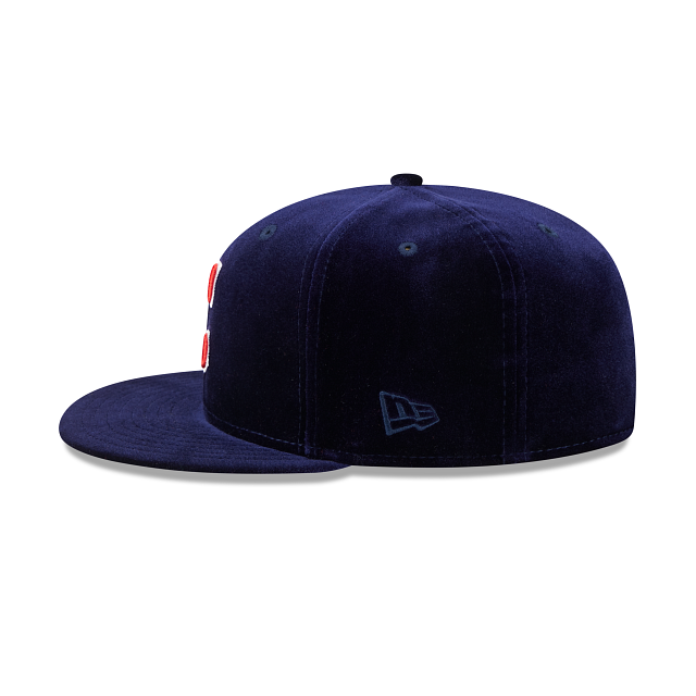 New Era Cleveland Guardians Velvet 59FIFTY Fitted Hat