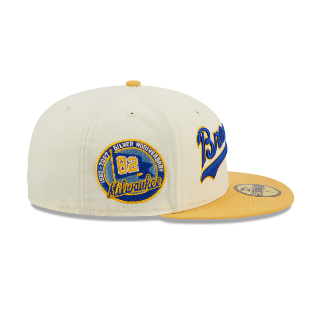 New Era Milwaukee Brewers Cooperstown Chrome 2023 59FIFTY Fitted Hat