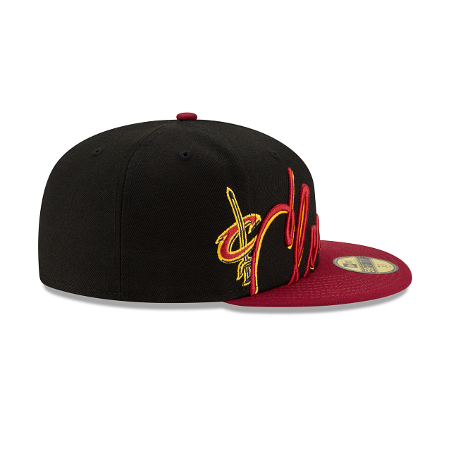 New Era Cleveland Cavaliers Cursive 59FIFTY Fitted Hat