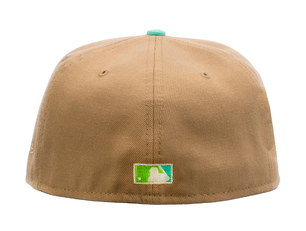 New Era x Shoe Palace San Francisco Giants 'Winter Wonderland' Beige/Mint 2023 59FIFTY Fitted Hat