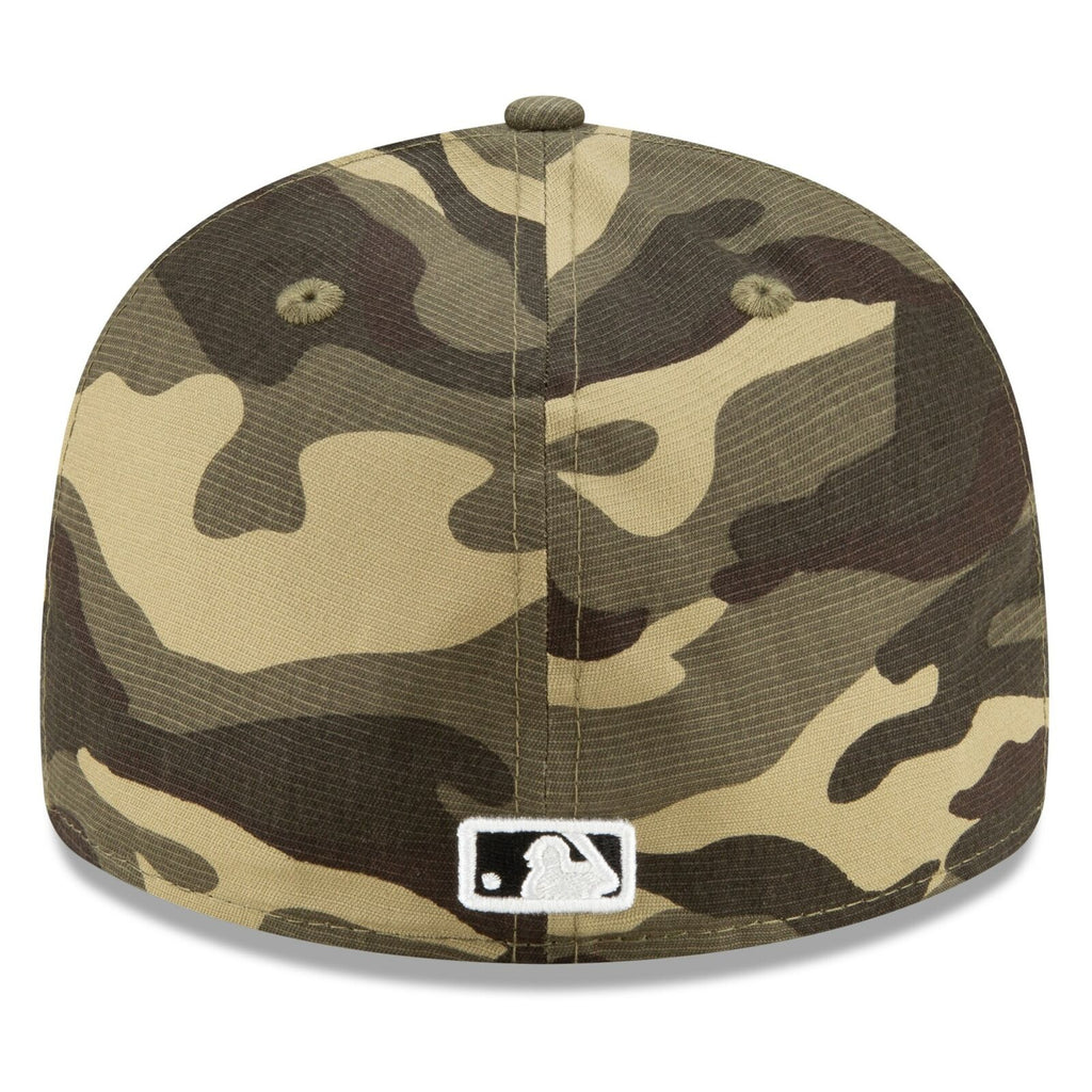 New Era Seattle Mariners 2021 Camo Armed Forces Day On-Field Low Profile 59FIFTY Fitted Hat