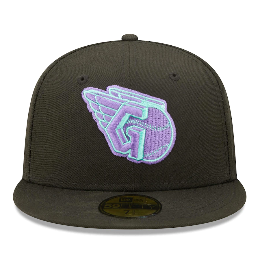 New Era Cleveland Guardians Black Light 59FIFTY Fitted Hat