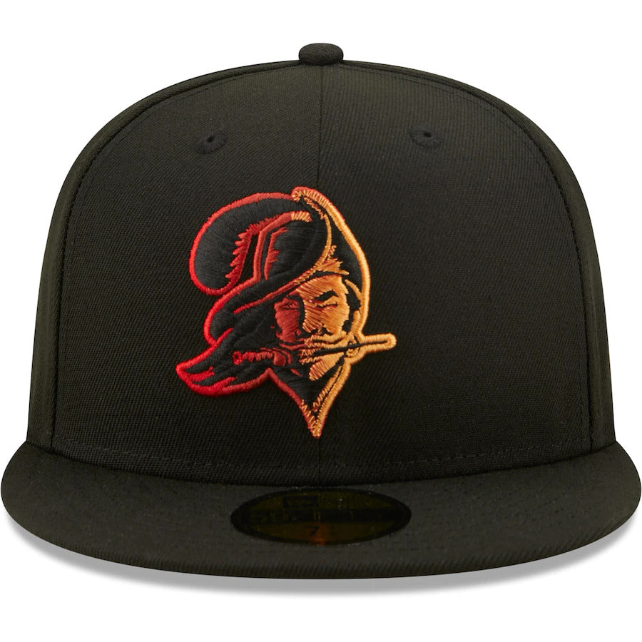 New Era Black Tampa Bay Buccaneers Color Dim Throwback 59FIFTY Fitted Hat