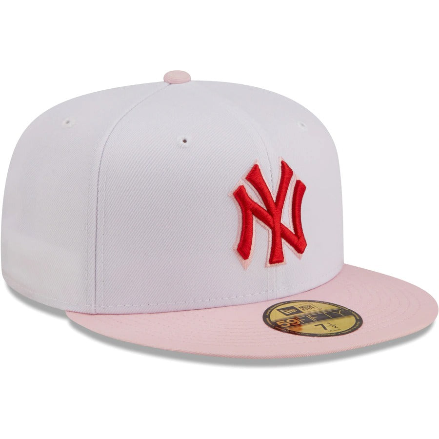 New Era New York Yankees White/Pink Scarlet Undervisor 59FIFTY Fitted Hat